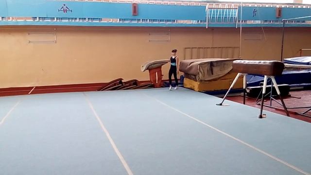 Спортивная гимнастика. Вольные упражнения. Floor exercise смотреть онлайн