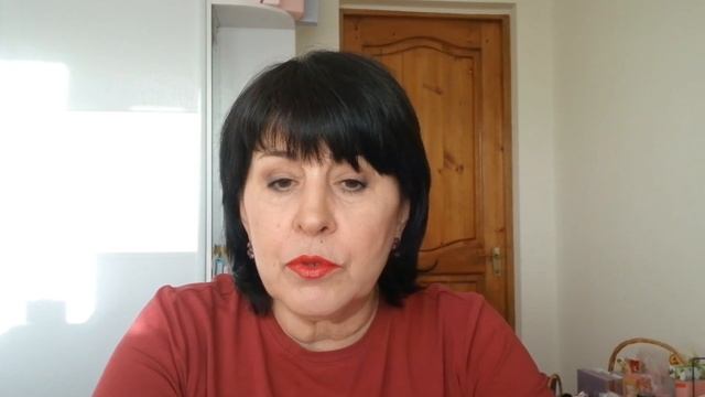 Секрет молодости, ухоженности кожи - пустые баночки от Мэри Кэй. смотреть онлайн