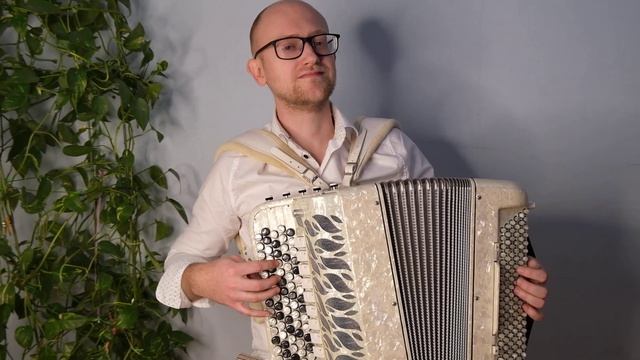 Баянист Эдуард Аханов Jacob Colier "Make me cry". /Eduard Akhanov смотреть онлайн