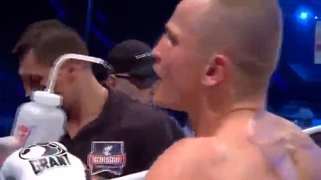 БОЙ-64 !!! Рой Джонс – Павел Глазевски (30.06.2012) смотреть онлайн