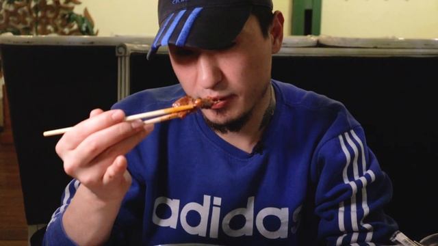 Встреча с @AbdulazizSalavat Обзор Чайханы Караван Сарай смотреть онлайн