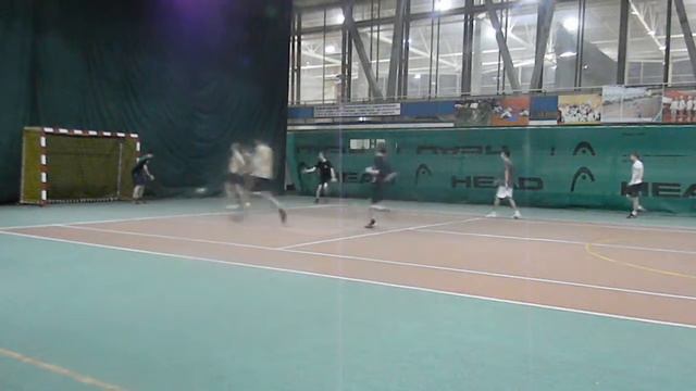 Football (23.11.2012) Вратаря продали... смотреть онлайн