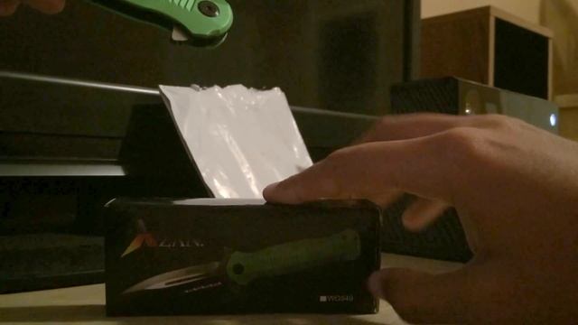 Zombie Killer Pocket Knife ($9.99 Amazon.com) смотреть онлайн