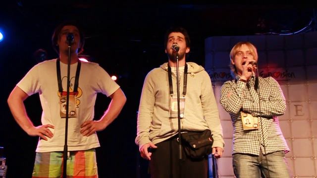 Hалич Cнежочки. Nalich at Belarusian party, 2010520 074.MOV смотреть онлайн