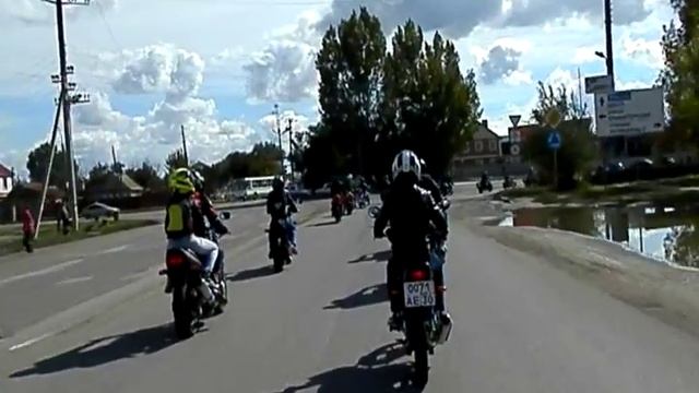 29 09 2013 Закрытие мото сезона Астрахань.mp4 смотреть онлайн