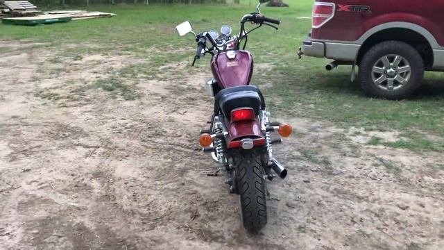 Walk around on a 1986 VT750 HONDA SHADOW VINTAGE MOTORCYCLE смотреть онлайн