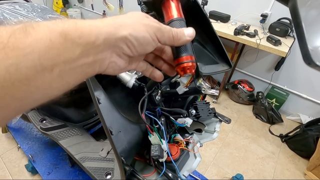 КАКОЙ СКУТЕР ЛУЧШЕ КУПИТЬ! из Китайских смотреть онлайн