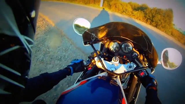 [First Ride on Yamaha FZR 750 | Первый выезд на Yamaha FZR 750] смотреть онлайн