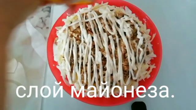 Салат" Мимоза ",классический, простой и быстрый рецепт, да, ещё и вкусный. смотреть онлайн