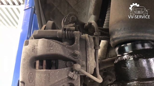 Замена тормозных дисков на Range Rover | Зачем медная смазка? смотреть онлайн