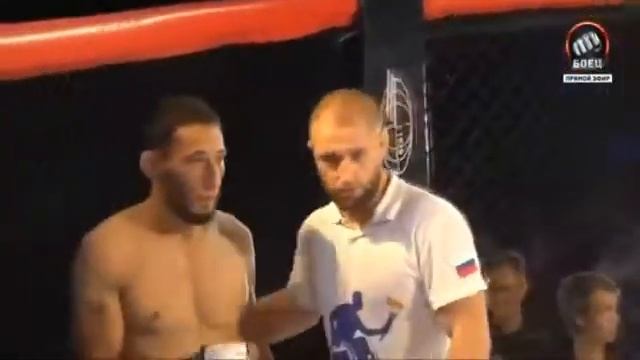 Боец НАПАЛ НА СУДЬЮ ПОСЛЕ ПОРАЖЕНИЙ