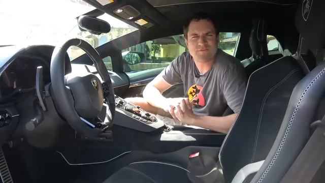 Вот почему Lamborghini Aventador SVJ стоит $600 000 смотреть онлайн