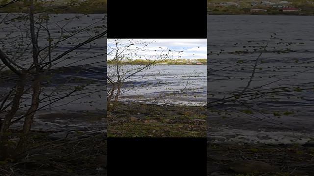 Волга разбушевалась