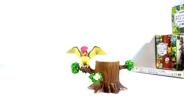 UN BEAU SET COMPLET !!! OUVERTURE RE-MENT POKÉMON FOREST - SURPRISE UNBOXING смотреть онлайн