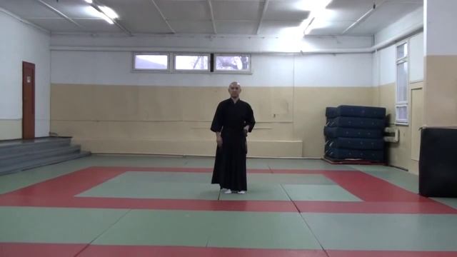 6 Toho Iaido No6 Tsukaosae 柄押さえ.mp4