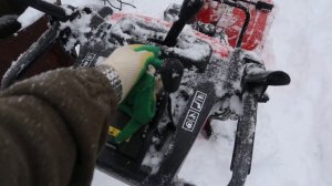 Снегоуборщик Husqvarna ST 224. Обзор и отзыв после года эксплуатации.