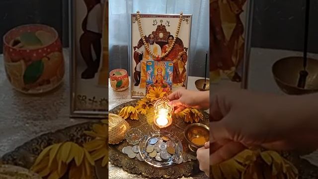 Пуджа Богине Лакшми. смотреть онлайн