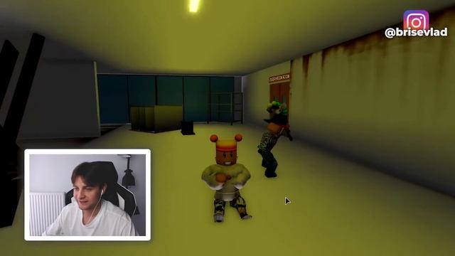 НИКОГДА НЕ НАЖИМАЙ НА ЭТУ КНОПКУ В БРУКХЕЙВЕН РП Роблокс! Все секреты Brookhaven RP Ред кет и Брайс смотреть онлайн