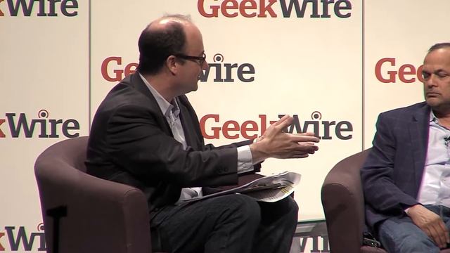 Fireside chat: Docker CEO Steve Singh and COO Scott Johnston смотреть онлайн