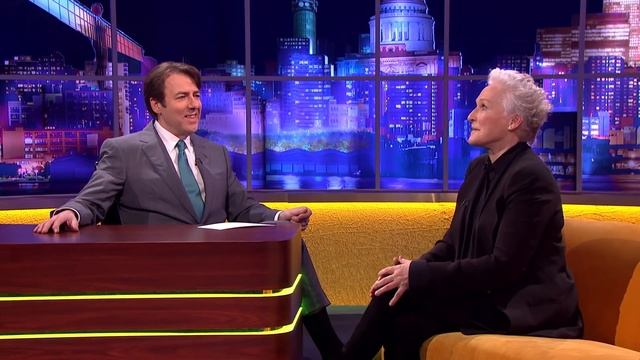 Glenn Close's Terrifying Cruella de Vil Laugh | The Jonathan Ross Show смотреть онлайн