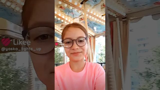 Like_7403768276449656407.mp4