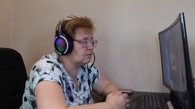 РЕАКЦИЯ МАМЫ НА [MZLFF - УВИДИМСЯ СЛЕДУЮЩИМ ЛЕТОМ] смотреть онлайн