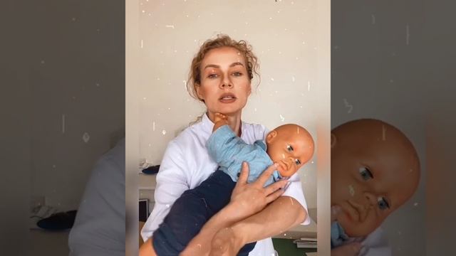 Новорожденный дома. Что делать? Как носить? Как держать? Как заниматься правильно? смотреть онлайн