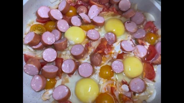 ШАКШУКА!КОРОЛЕВСКАЯ ЯИЧНИЦА! смотреть онлайн