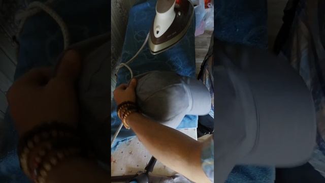 Как придать форму кепке, которая помялась. смотреть онлайн