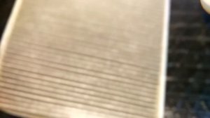 Фольксваген поло седан. Замена салонного угольного фильтра (VW)