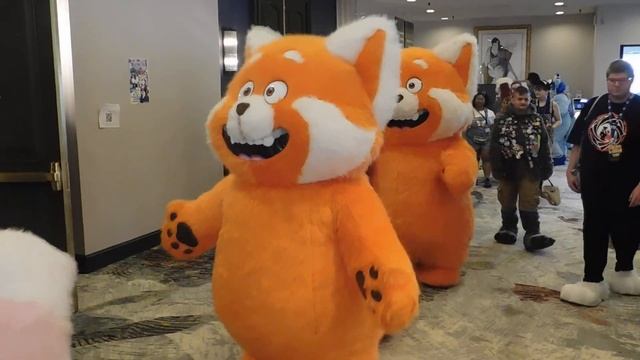 March of the Inflatables Indy Fur Con 2023 смотреть онлайн
