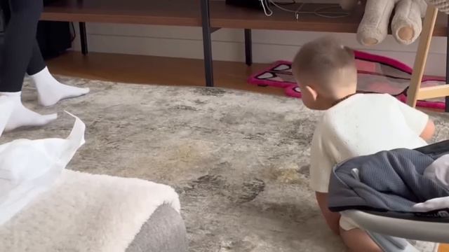 ТИМ ЧУТЬ НЕ УДАРИЛ СВОЕГО МЛАДШЕГО БРАТА ТЕО😨 смотреть онлайн