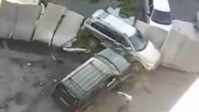 Женщина уничтожает мужа с любовницей, шуры муры в машине опасно для жизни смотреть онлайн