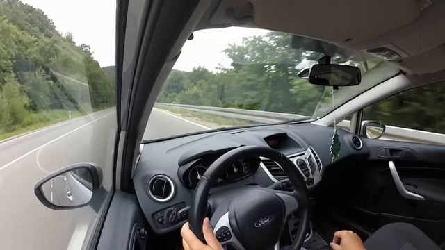 Ford Fiesta 1.25 Trend driving up the 7% steep ascent смотреть онлайн