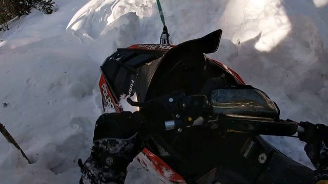 Поездка в Междуреченск на гору Югус и Сыркаши катаемся на снегоходах и сноу байках Эндуро 42 Парк смотреть онлайн