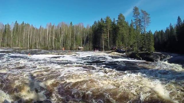 Сплав Уксунйоки май 2015, порог Слон, сплав плота смотреть онлайн