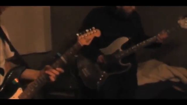 Four Chords- Tell Me Child смотреть онлайн