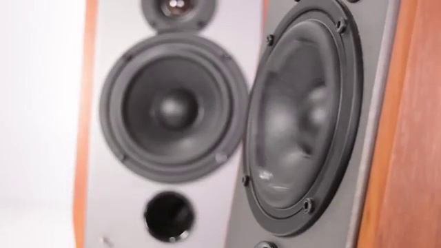 Caixa de Som Edifier 60W - R1600TIII смотреть онлайн