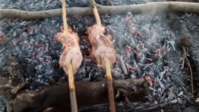 Забыл ключи от дачи, а кушать захотелось... смотреть онлайн