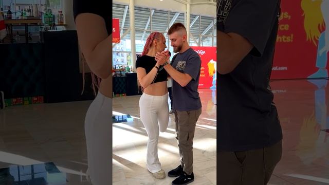 Fusion Kizomba 2023 - Jojo & Armand at Ven Ven Dance Festival смотреть онлайн