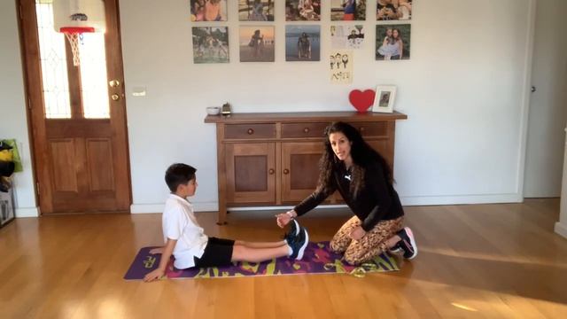 Sit and Reach Flexibility Test смотреть онлайн