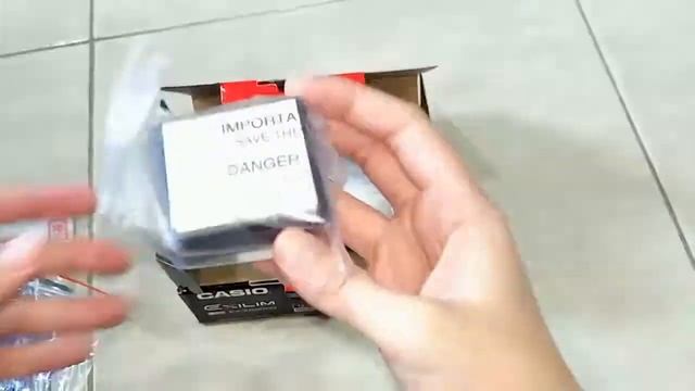 Casio Exilim ZR5000 unboxing смотреть онлайн