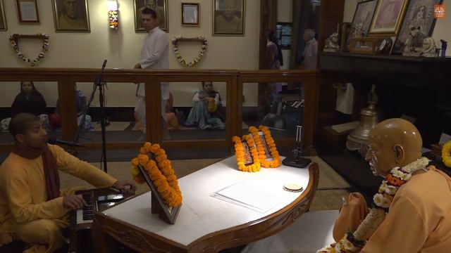 Srila Prabhupada House Kirtan_22.03.2024 смотреть онлайн
