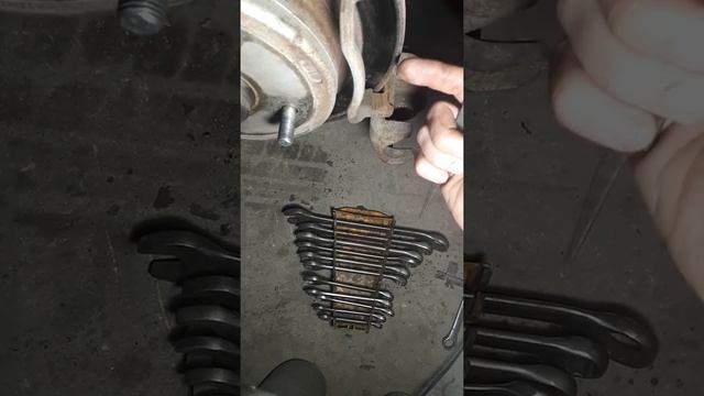 KIA RIO греется заднее колесо смотреть онлайн