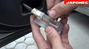 Toyota Avensis door light replacement