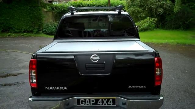 Nissan Navara 2 5 DCi Aventura 6 Speed Manual 2009 58 with Armadillo Cover смотреть онлайн