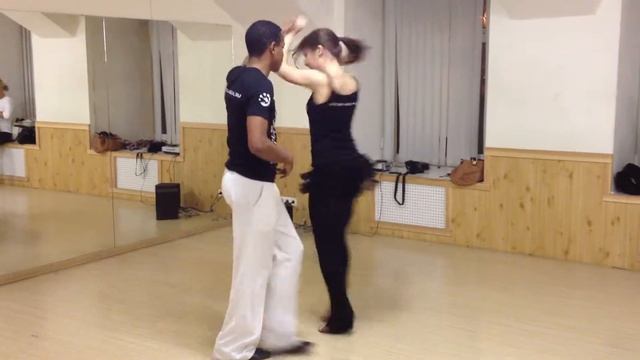 Бачата связка для начинающих 5 Bachata for beginners (Дейдмир) смотреть онлайн