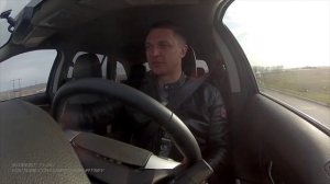 Тест-драйв Ford Explorer против Ford Edge