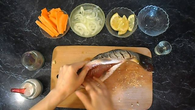 Карп в Духовке Рецепт Приготовления! Как Вкусно Приготовить Рыбу в Духовке Рецепт! Карп Рецепт! смотреть онлайн