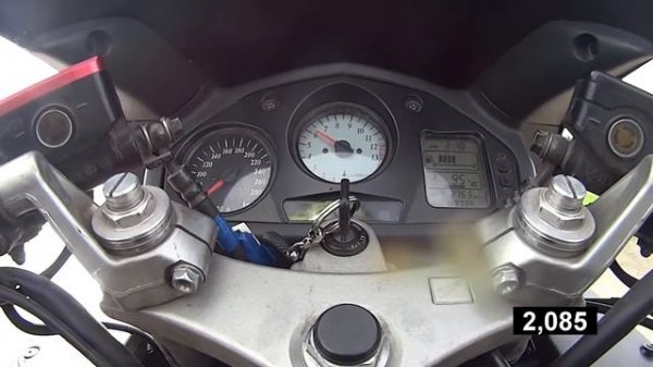 Honda VFR 800  acceleration 0-100/200 km/h